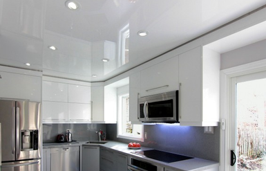 Глянцевые натяжные потолки 2